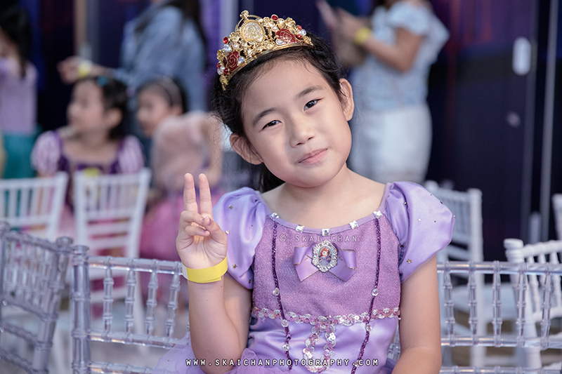 Children photoshoot with Katie, Karie & Friends at The Tiara Society @ Coastal PlayGrove (ECP)