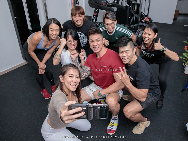 Corporate lifestyle group photoshoot with Urban Active Fitness at Green Curve SG (gym) Corporate lifestyle group photoshoot with Urban Active Fitness at Green Curve SG (gym)
