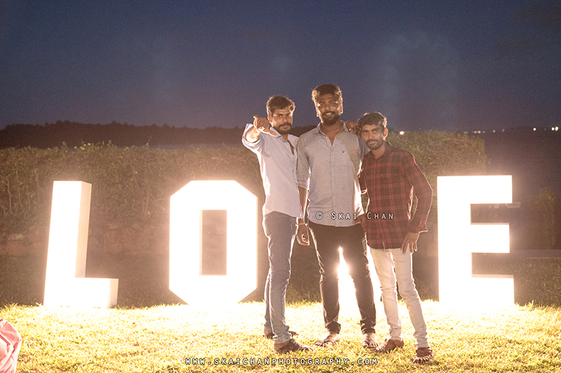 Night outdoor friends photoshoot with Timothy & Friends at Changi Cottage
