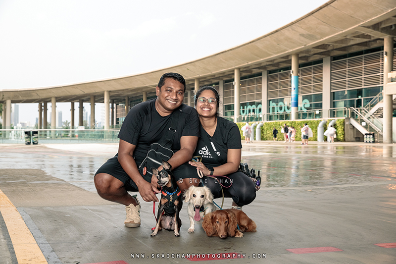 Outdoor dogs with owners photoshoot for Prakash & Darsheni at Marina Barrage Outdoor dogs with owners photoshoot for Prakash & Darsheni at Marina Barrage