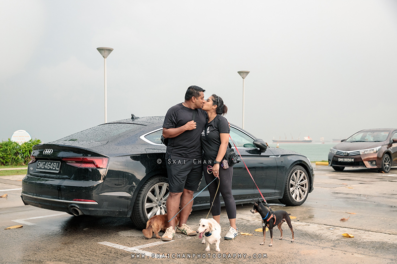 Outdoor dogs with owners photoshoot for Prakash & Darsheni at Marina Barrage Outdoor dogs with owners photoshoot for Prakash & Darsheni at Marina Barrage