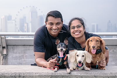 Outdoor Couple & Dogs Photoshoot - Prakash, Darsheni & Doggies @ Marina Barrage