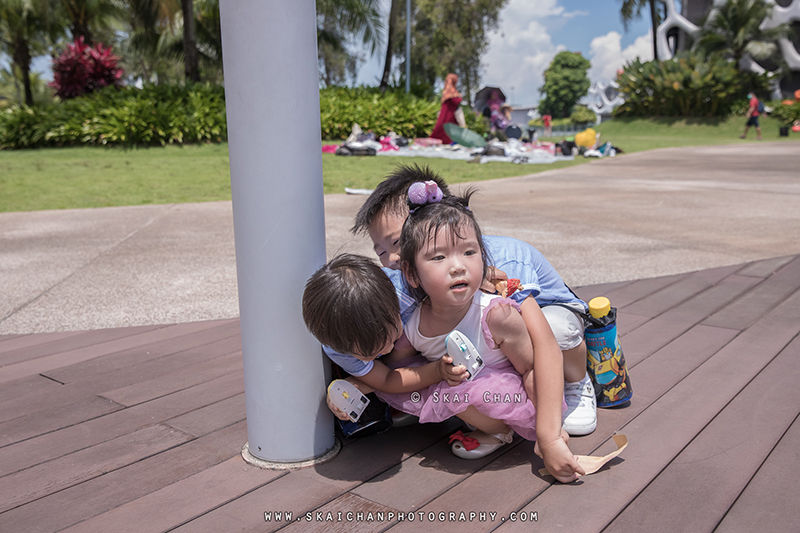 Children photoshoot with Nicholas, Jonathan & Iverina at Vivocity Rooftop