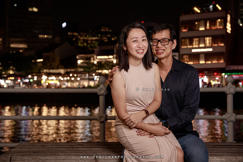 Night couple photoshoot with Raymond & Serena at Promenade Boat Quay