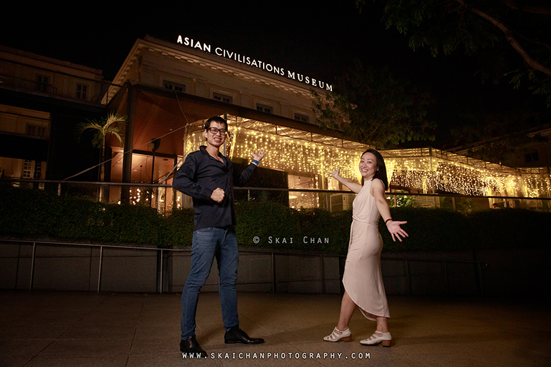 Night couple photoshoot with Raymond & Serena at Promenade Boat Quay