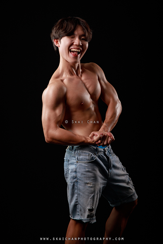 Fitness physique photoshoot with Lee Won Jae at Photography Studio @ Rochester Park Fitness physique photoshoot with Lee Won Jae at Photography Studio @ Rochester Park