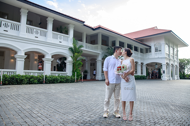 Casual couple photoshoot with Jay & Florence at Capella Hotel (Sentosa) Casual couple photoshoot with Jay & Florence at Capella Hotel (Sentosa)