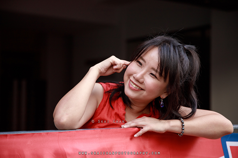 Outdoor lifestyle photoshoot with Pris Lim at Tanjong Pagar Community Centre CC