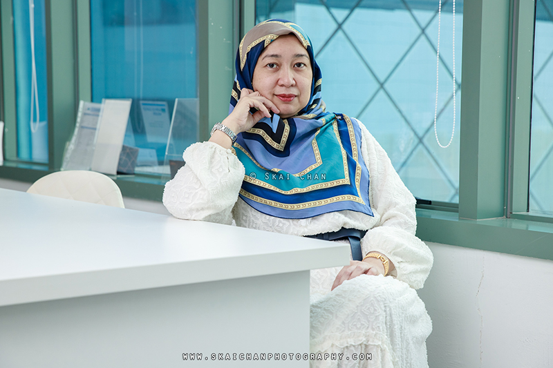 Casual lifestyle corporate photoshoot with Amee @ Office