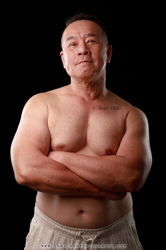Fitness studio photoshoot session with Andy at Tengah (photography studio) Fitness studio photoshoot session with Andy at Tengah (photography studio)