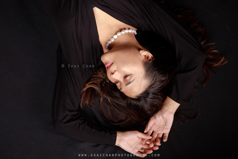 Headshot portrait photoshoot session with Esther Pai at Tengah (photography studio)