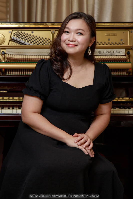 Professional musician grand piano photoshoot session with Cecilia Ratna @ home music studio