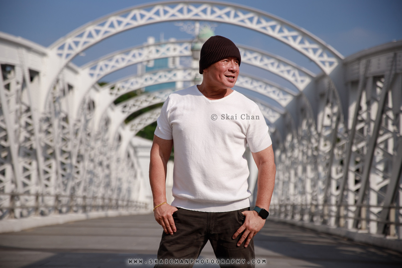 Men's street fashion photoshoot session with Andy @ Anderson Bridge