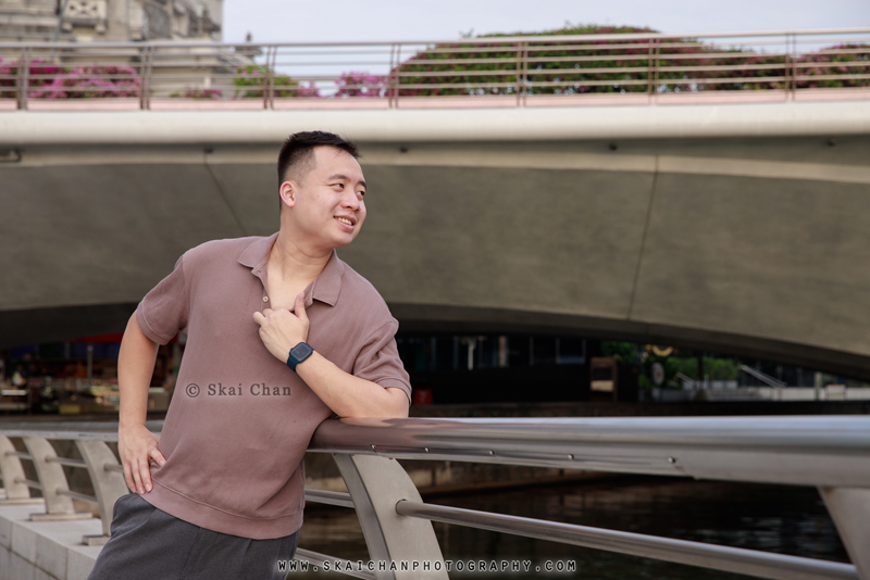 Vacation men's fashion photoshoot session with Xin Zhe @ Merlion Park & Anderson Bridge