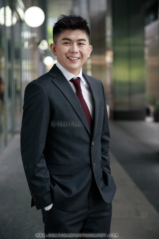 Modern corporate photoshoot session with Emmett Young @ Tanjong Pagar Centre
