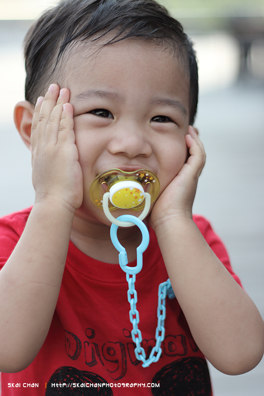 Children photoshoot with Jacob Christopher at Vivocity