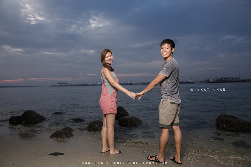 Sunset couple photoshoot with Kaiwei & Stella at Punggol Ranch