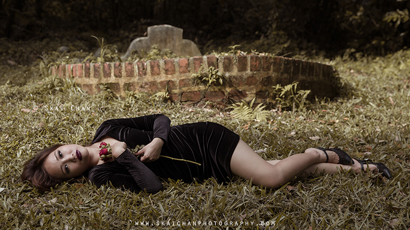 Halloween dark themed gothic Photoshoot with Ivy Tan at Bukit Brown cemetery