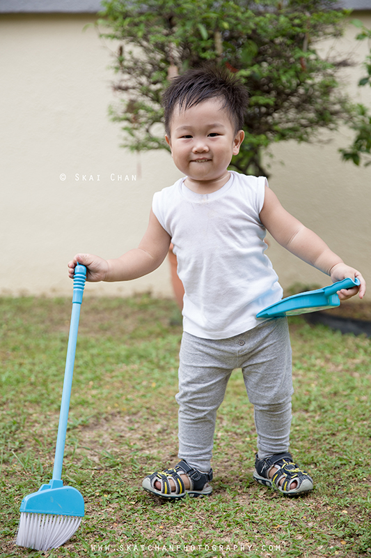 Children photoshoot with Nicholas Chan Jun En at home