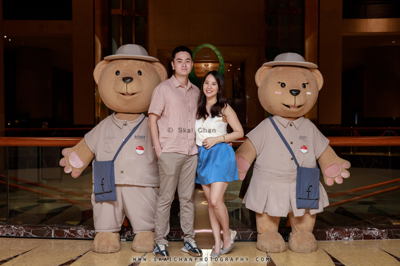 Night couple photoshoot with Troy & Felicia at Fullerton Hotel Night couple photoshoot with Troy & Felicia at Fullerton Hotel